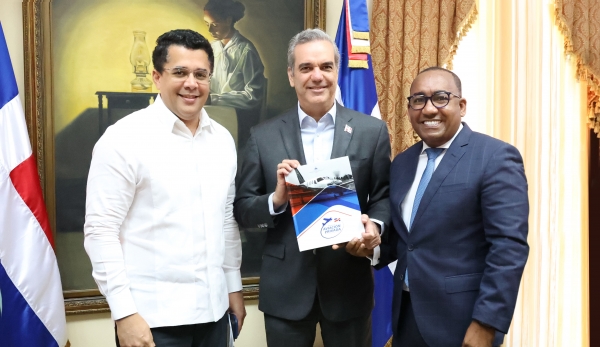 Presidente Luis Abinader aprueba en gabinete de turismo Protocolo para el manejo de la Aviación Privada No Comercial en el país