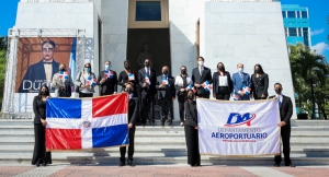 Departamento Aeroportuario resalta valores y sacrificios de los Padres de la Patria