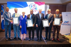 Departamento Aeroportuario se certifica en normas ISO: Antisoborno y Calidad