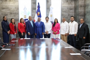 Departamento Aeroportuario presenta Carta Compromiso al Ciudadano en segunda versión